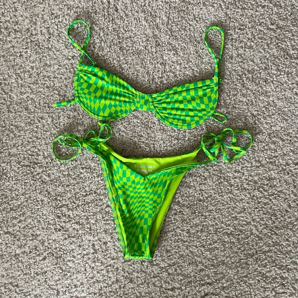 Frankie's Bikinis Other - NWOT Frankies Bikini Green Checkered Print. Large bottom, medium top.
